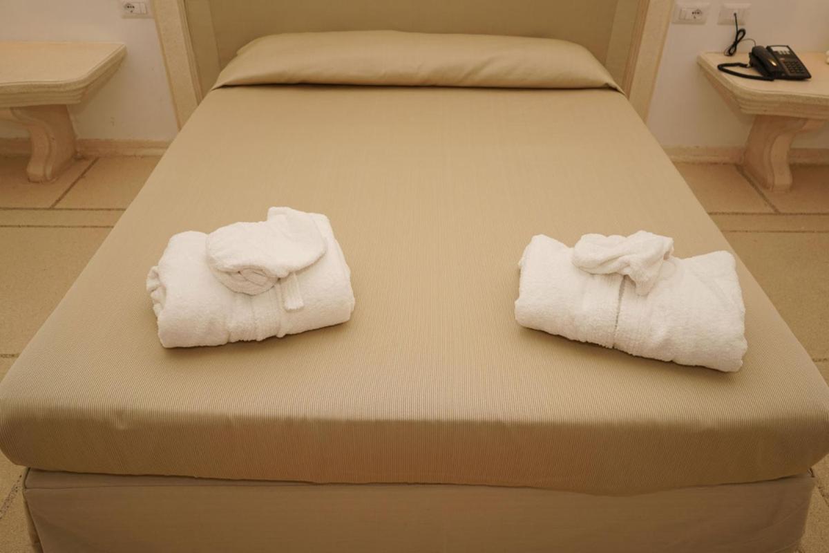 La Magione Bed & Breakfast Foggia Exterior photo
